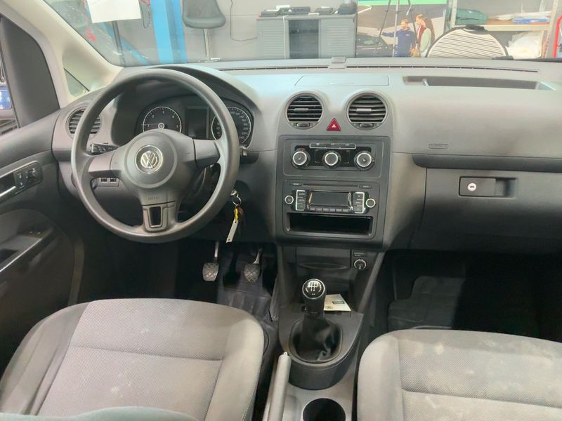 Volkswagen Caddy 1.6 TDI Trendline BlueMotion Tech — zdjęcie 12