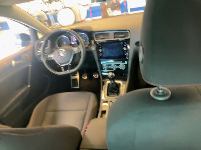 Volkswagen Golf VII 1.0 TSI Sound — zdjęcie 12