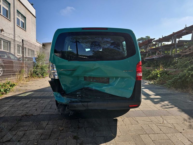 Mercedes-Benz Vito Tourer 114 CDI PRO RWD lang — zdjęcie 4