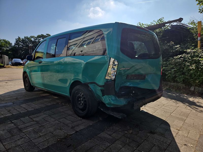 Mercedes-Benz Vito Tourer 114 CDI PRO RWD lang — zdjęcie 3
