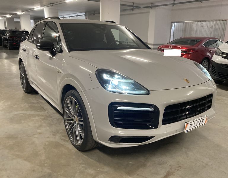 Porsche Cayenne E-Hybrid — zdjęcie 6