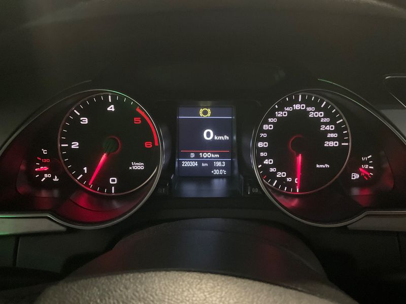 Audi A5 3.0 V6 TDI quattro — zdjęcie 13