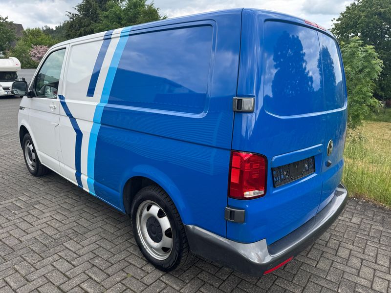 Volkswagen T6 Transporter 2.0 TDI Kasten 4Motion — zdjęcie 3