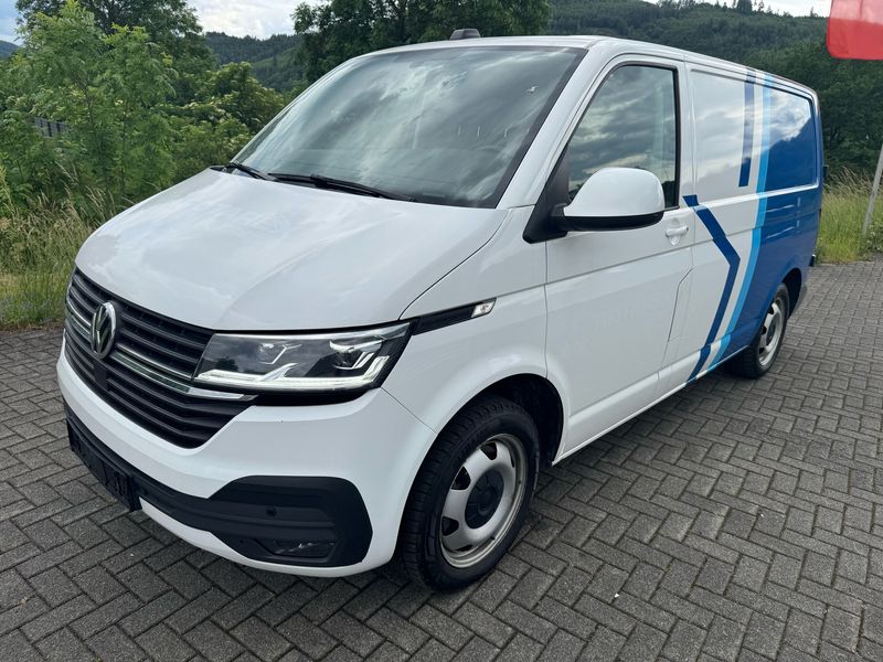 Volkswagen T6 Transporter 2.0 TDI Kasten 4Motion — zdjęcie 1