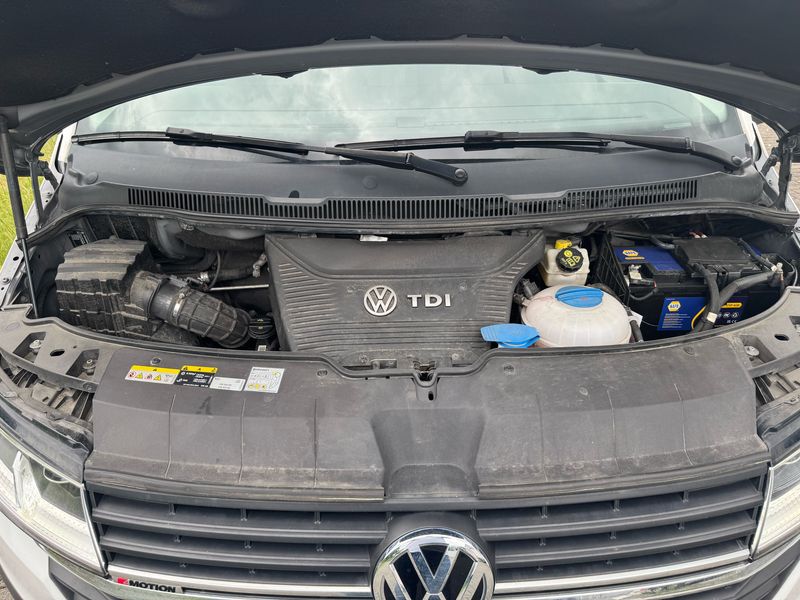 Volkswagen T6 Transporter 2.0 TDI Kasten 4Motion — zdjęcie 8