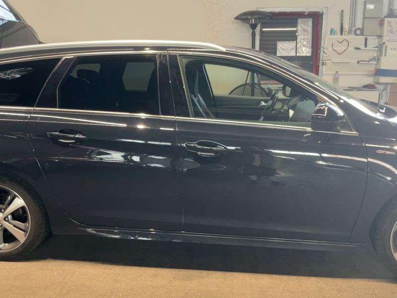 Peugeot 308 1.2 e-THP Allure 2017 – снимка 10