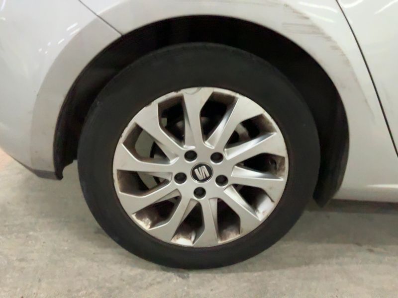 Seat Leon 1.6 TDI Style 2015 – снимка 9
