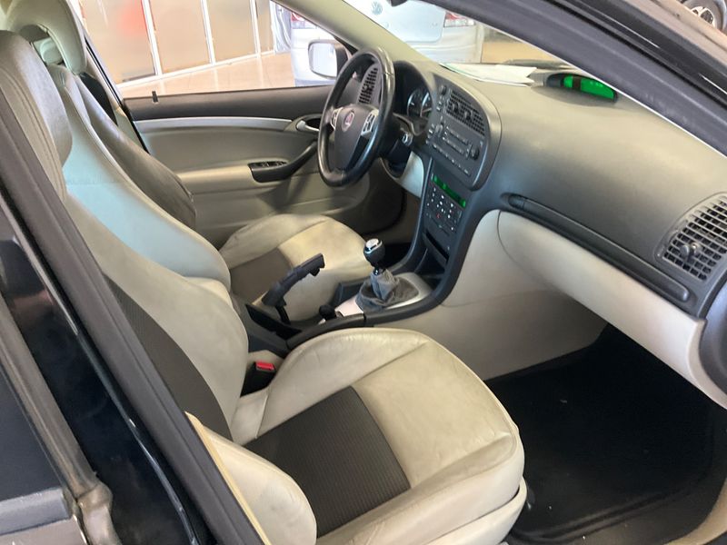 Saab 9-3 1.9 TiD Vector — zdjęcie 3