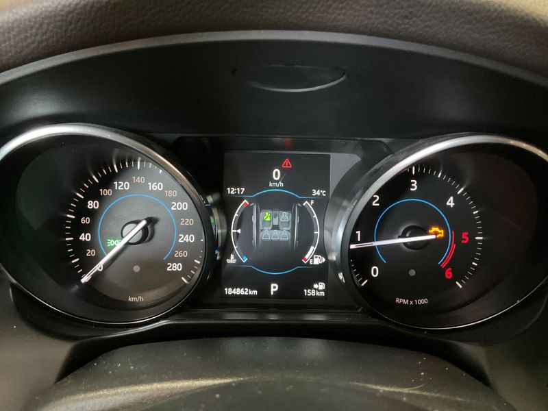 Jaguar XF 20d British Design Edition AWD 2016 – снимка 18