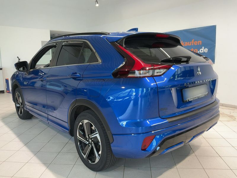 Mitsubishi Eclipse Cross 2.4 Plug-in Hybrid Plus Select Black 4WD — zdjęcie 3