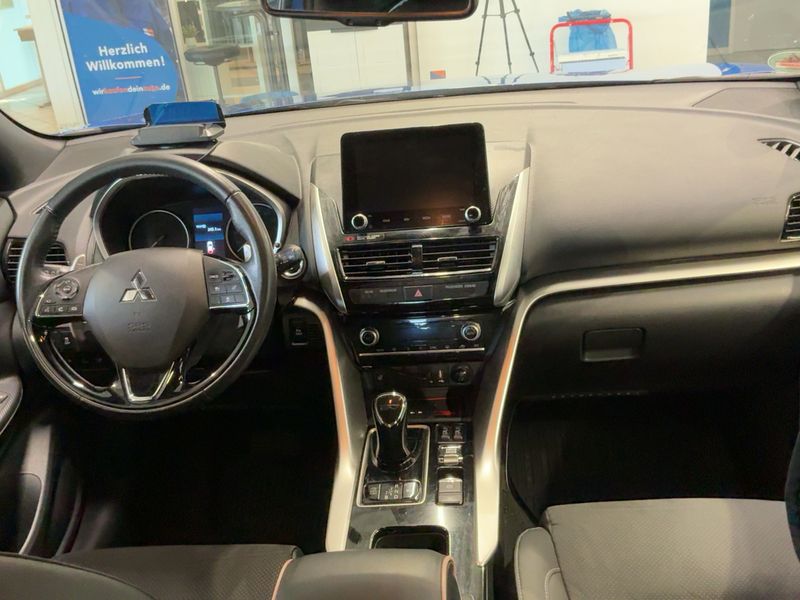 Mitsubishi Eclipse Cross 2.4 Plug-in Hybrid Plus Select Black 4WD — zdjęcie 12