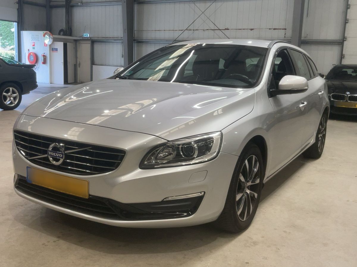 Volvo V60 2017
