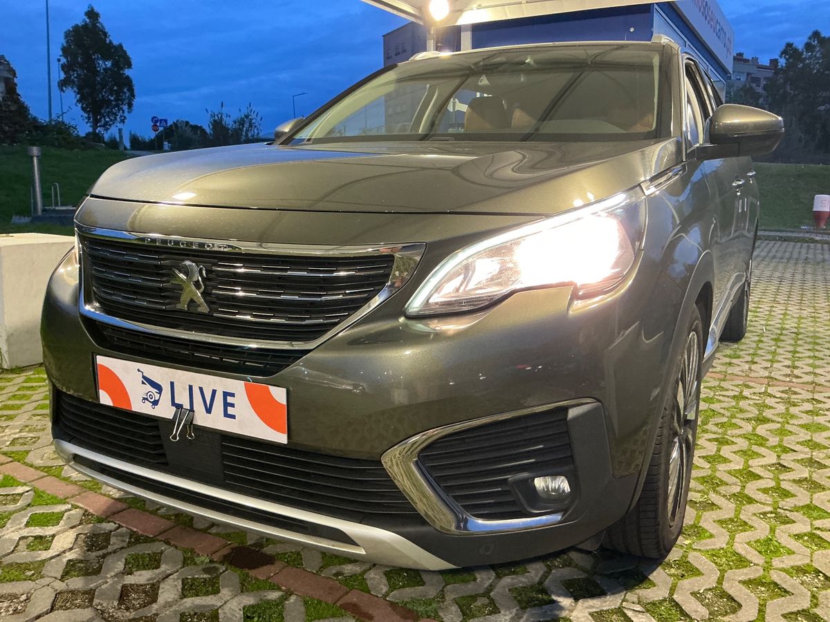 Peugeot 5008 d'occasion