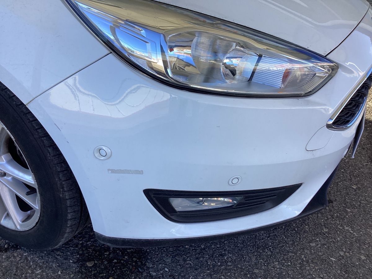 Ford Focus 2015 — photo 46