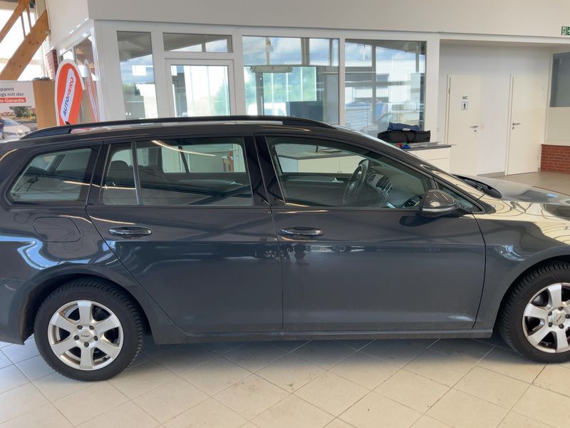 Volkswagen Golf VII 1.6 TDI Trendline BlueMotion Tech 2015 – снимка 10