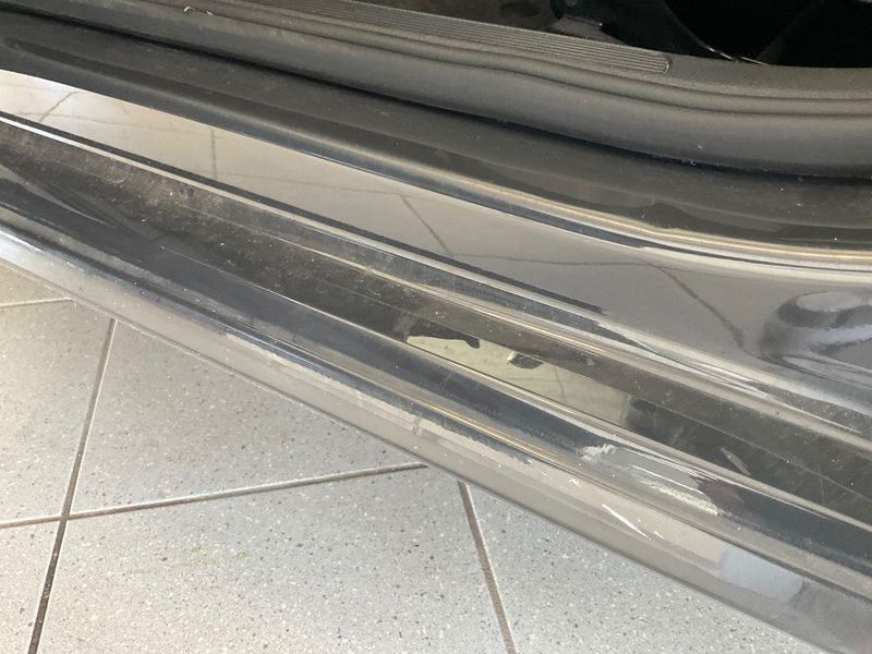 Volkswagen Golf VII 1.6 TDI Trendline BlueMotion Tech 2015 – снимка 37