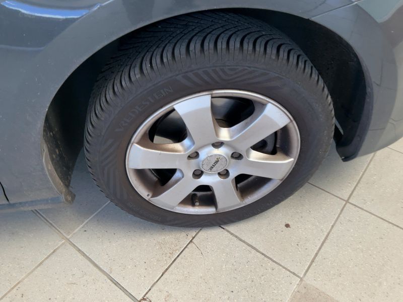 Volkswagen Golf VII 1.6 TDI Trendline BlueMotion Tech 2015 – снимка 11