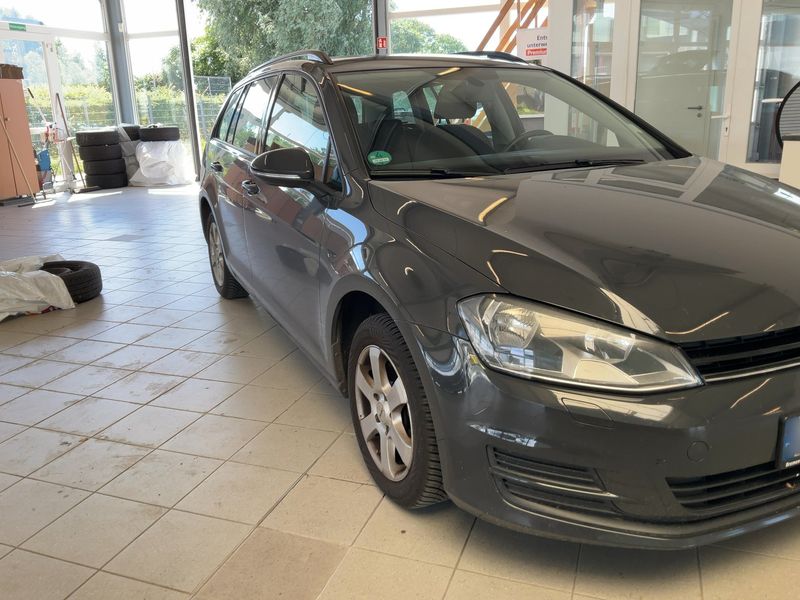 Volkswagen Golf VII 1.6 TDI Trendline BlueMotion Tech 2015 – снимка 12