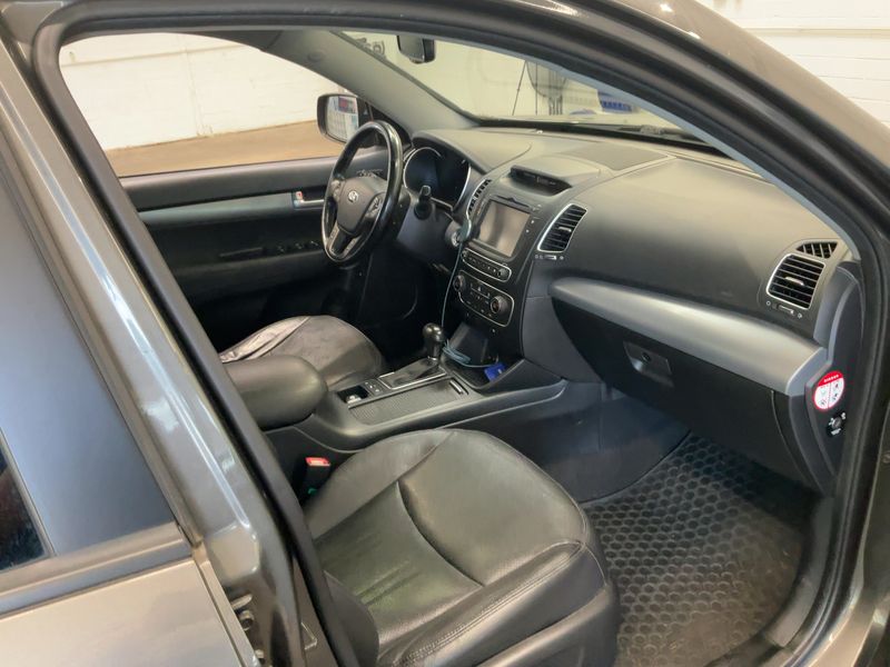 Kia Sorento 2.2 CRDi Platinum Edition 4WD 2014 – снимка 17
