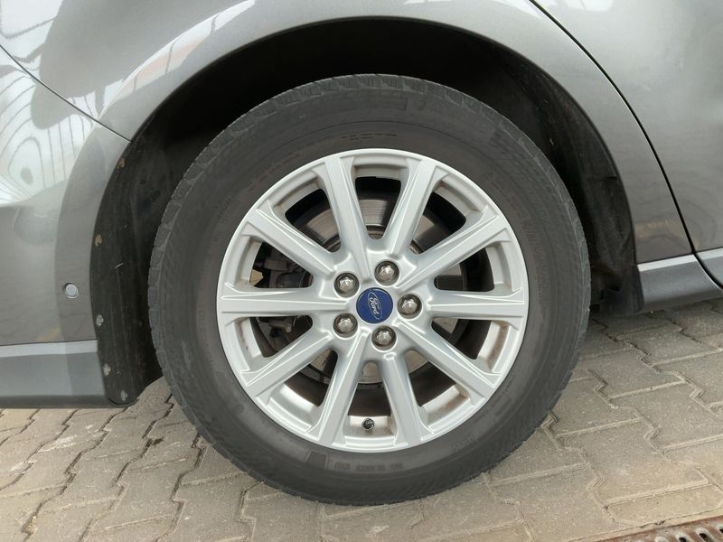 Ford S-Max 2.0 TDCi Bi-Turbo Titanium 2016 – снимка 9