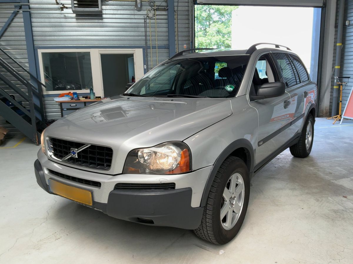 Volvo XC90 2005