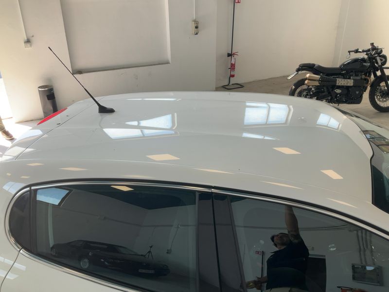 Peugeot 208 1.6 Blue-HDi Allure 2015 – снимка 13