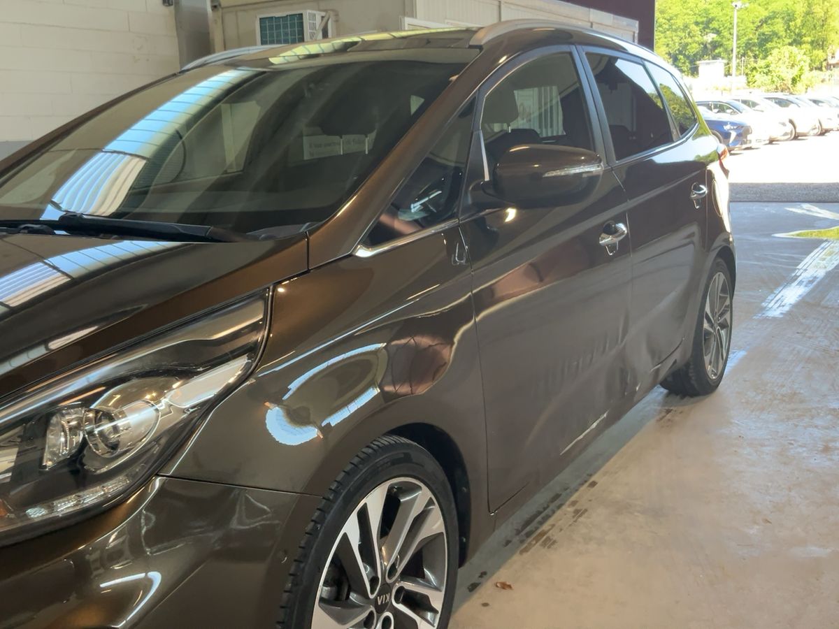 Kia Carens d'occasion