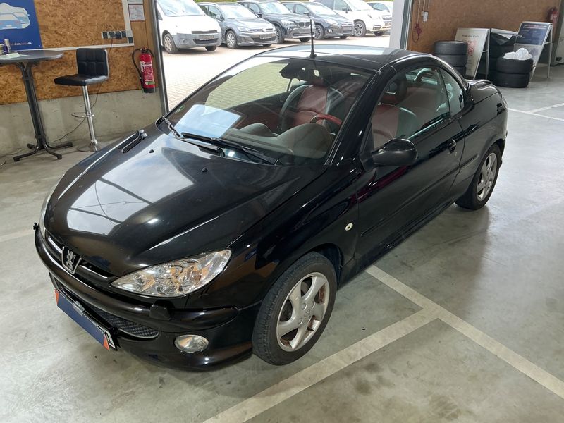 Peugeot 206 1.6 CC Platinum