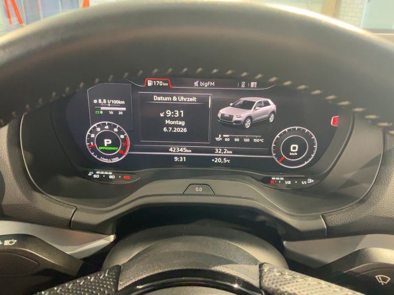 Audi Q2 1.4 TFSI ACT Sport — zdjęcie 13