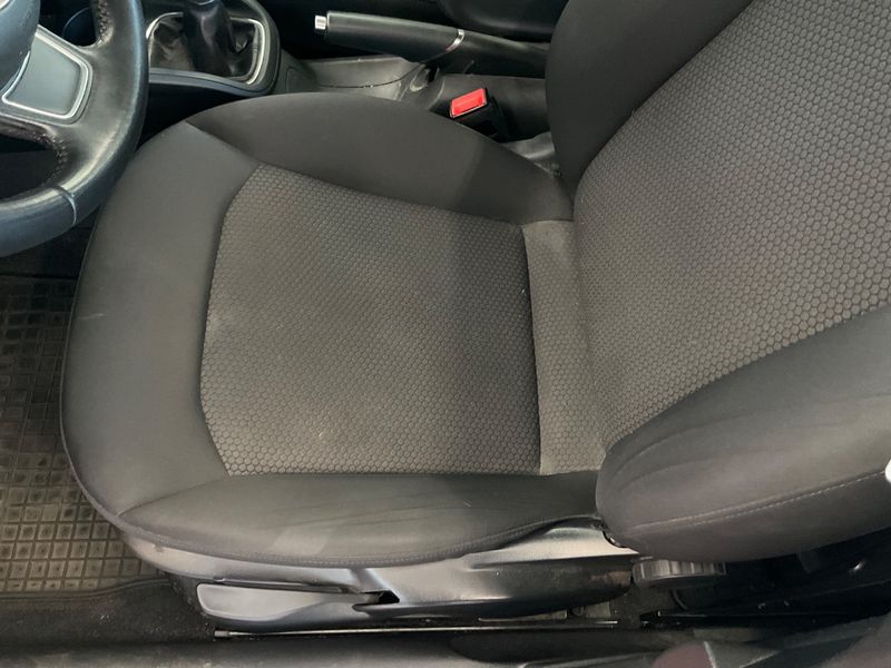Audi A1 Sportback 1.2 TFSI Admired 2014 – снимка 32