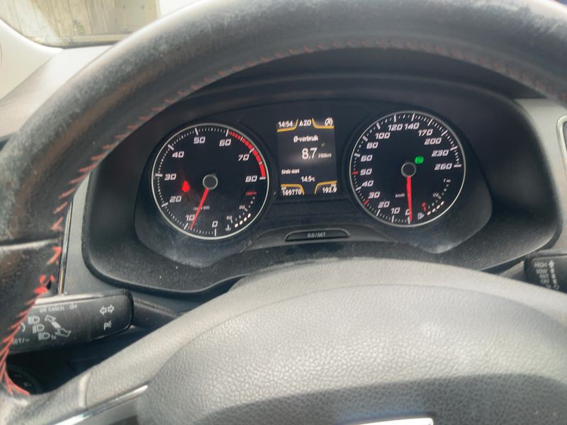 Seat Leon 1.8 TSI FR — zdjęcie 13