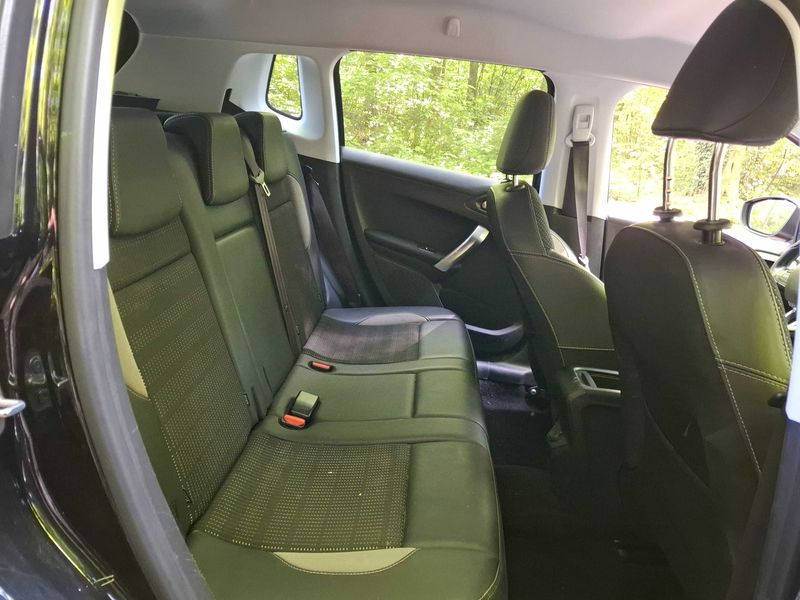 Peugeot 2008 1.2 PureTech Allure — zdjęcie 14