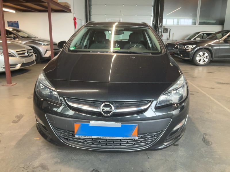 Opel Astra 1.6 Selection 2015 – снимка 14