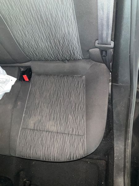 Opel Astra 1.6 Selection 2015 – снимка 36