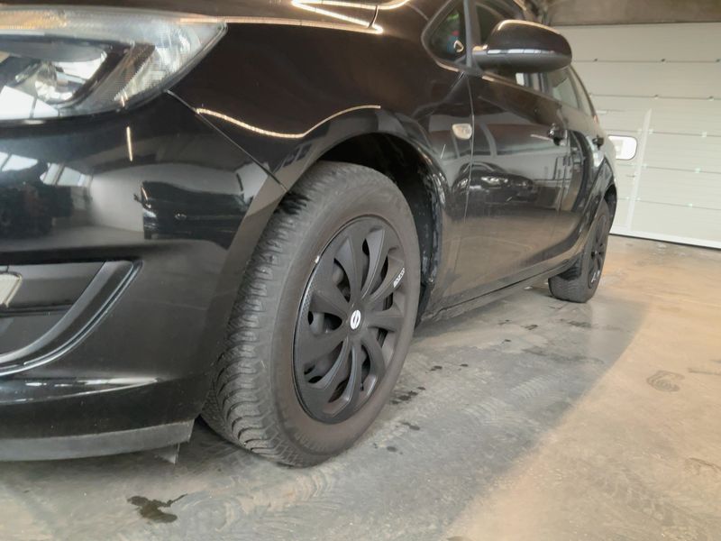 Opel Astra 1.6 Selection 2015 – снимка 2
