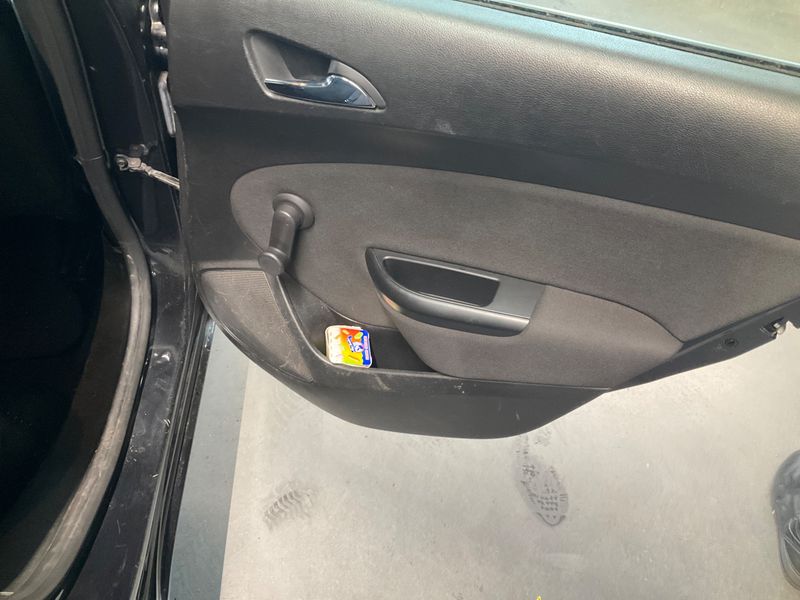 Opel Astra 1.6 Selection 2015 – снимка 34