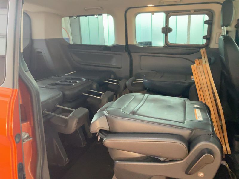 Ford Tourneo Custom 2.0 TDCi 310 L1 Sport — zdjęcie 14
