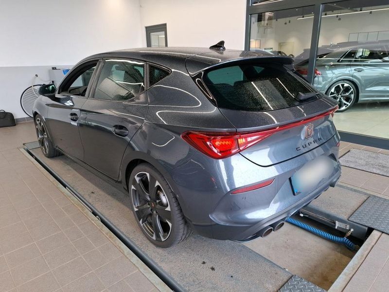 Cupra Leon 2.0 TSI VZ — zdjęcie 3