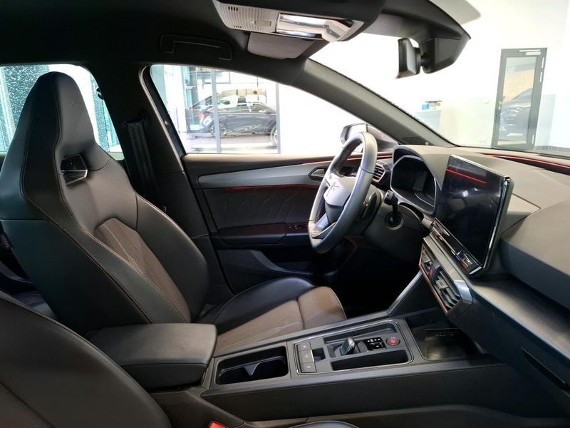 Cupra Leon 2.0 TSI VZ — zdjęcie 9