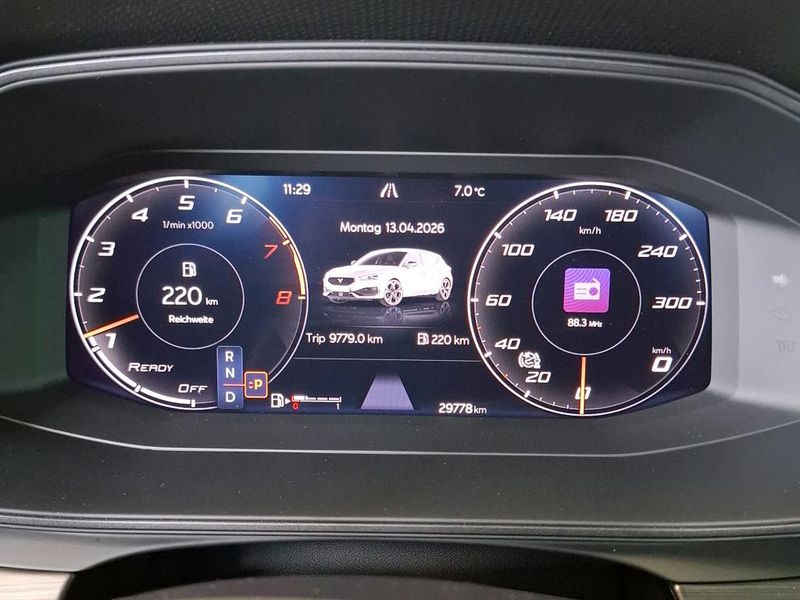Cupra Leon 2.0 TSI VZ — zdjęcie 16
