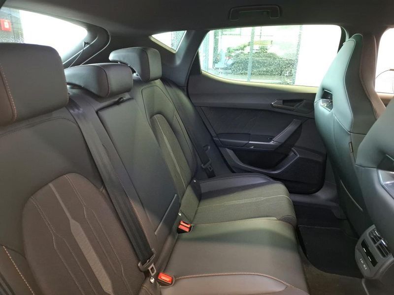 Cupra Leon 2.0 TSI VZ — zdjęcie 12