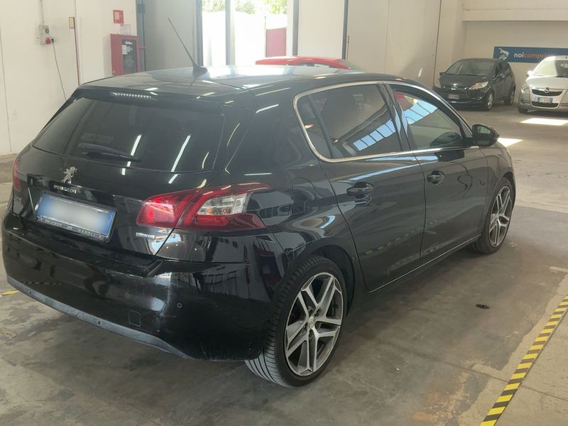 Peugeot 308 1.6 Blue-HDi Allure 2016 – снимка 8