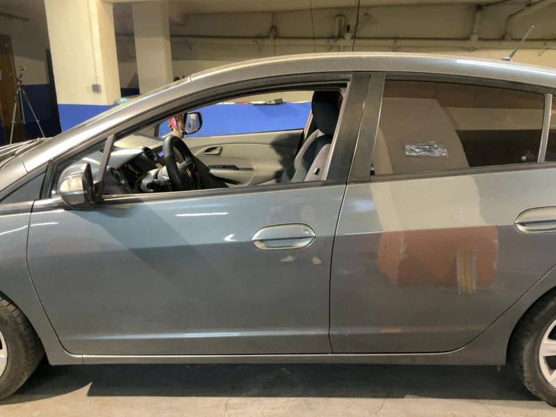 Honda Insight 1.3 Hybrid Executive — zdjęcie 4