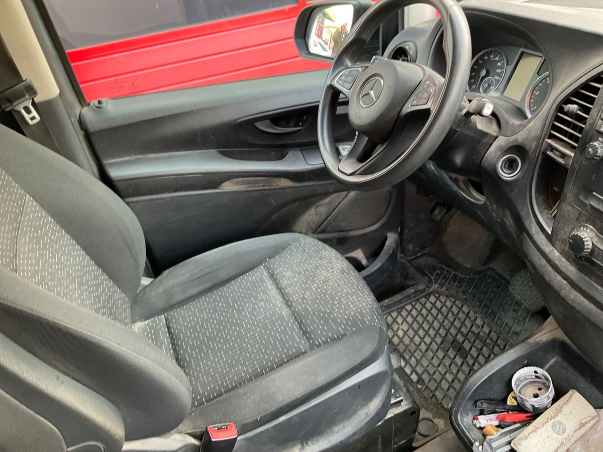 Mercedes-Benz Vito 2020 — photo 26