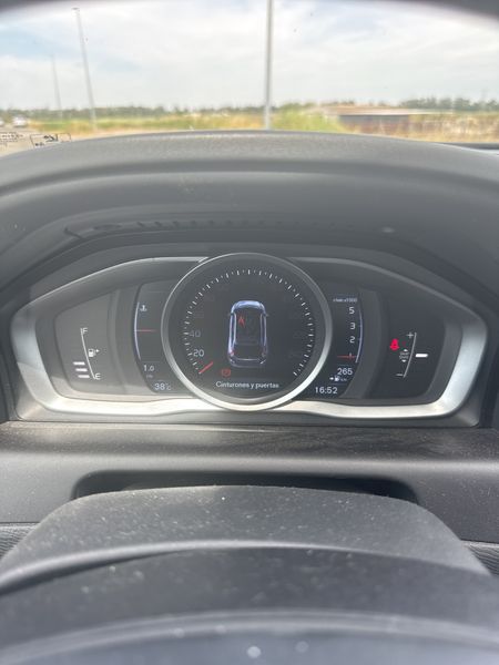 Volvo XC60 2.0 D3 Kinetic 2WD — zdjęcie 12