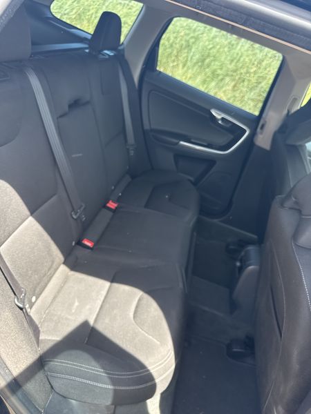 Volvo XC60 2.0 D3 Kinetic 2WD — zdjęcie 21