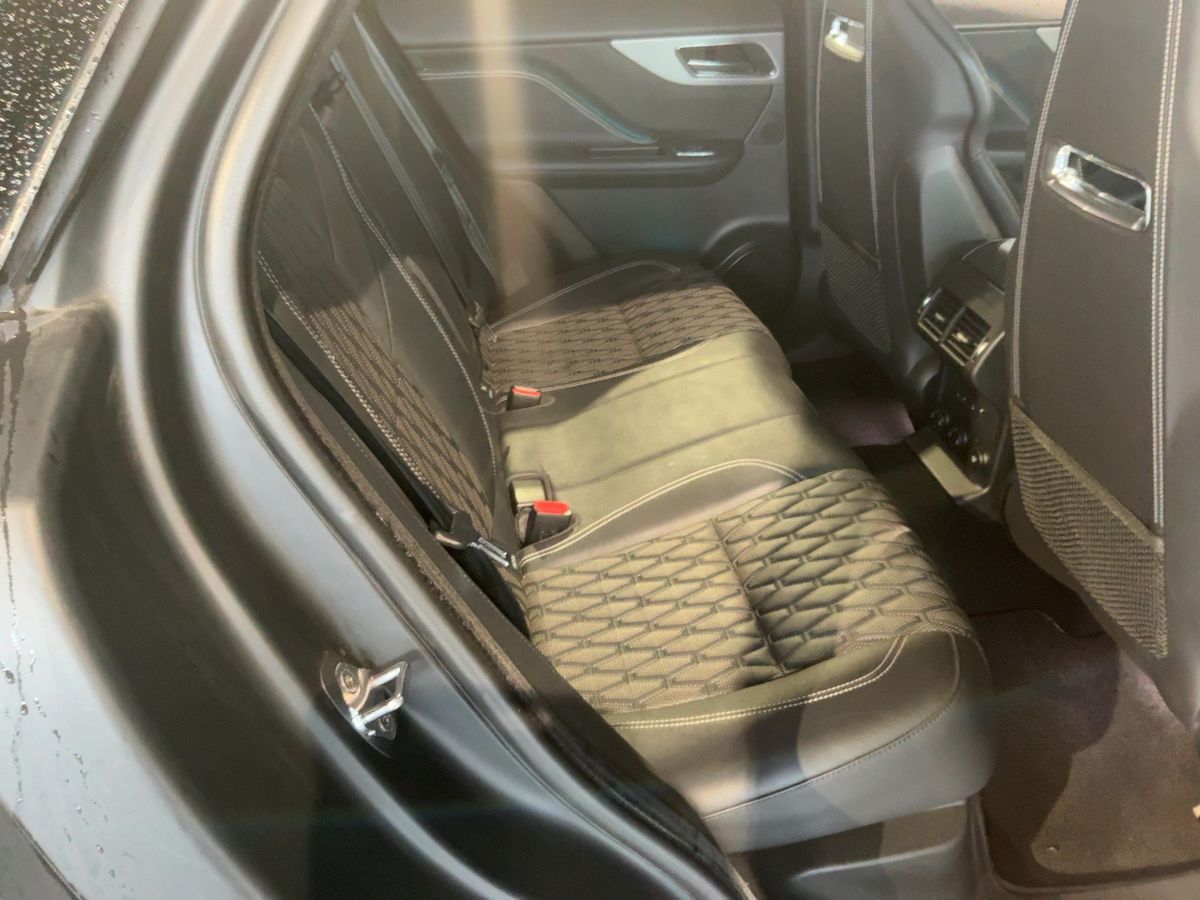Jaguar F-Pace 2020 — photo 20