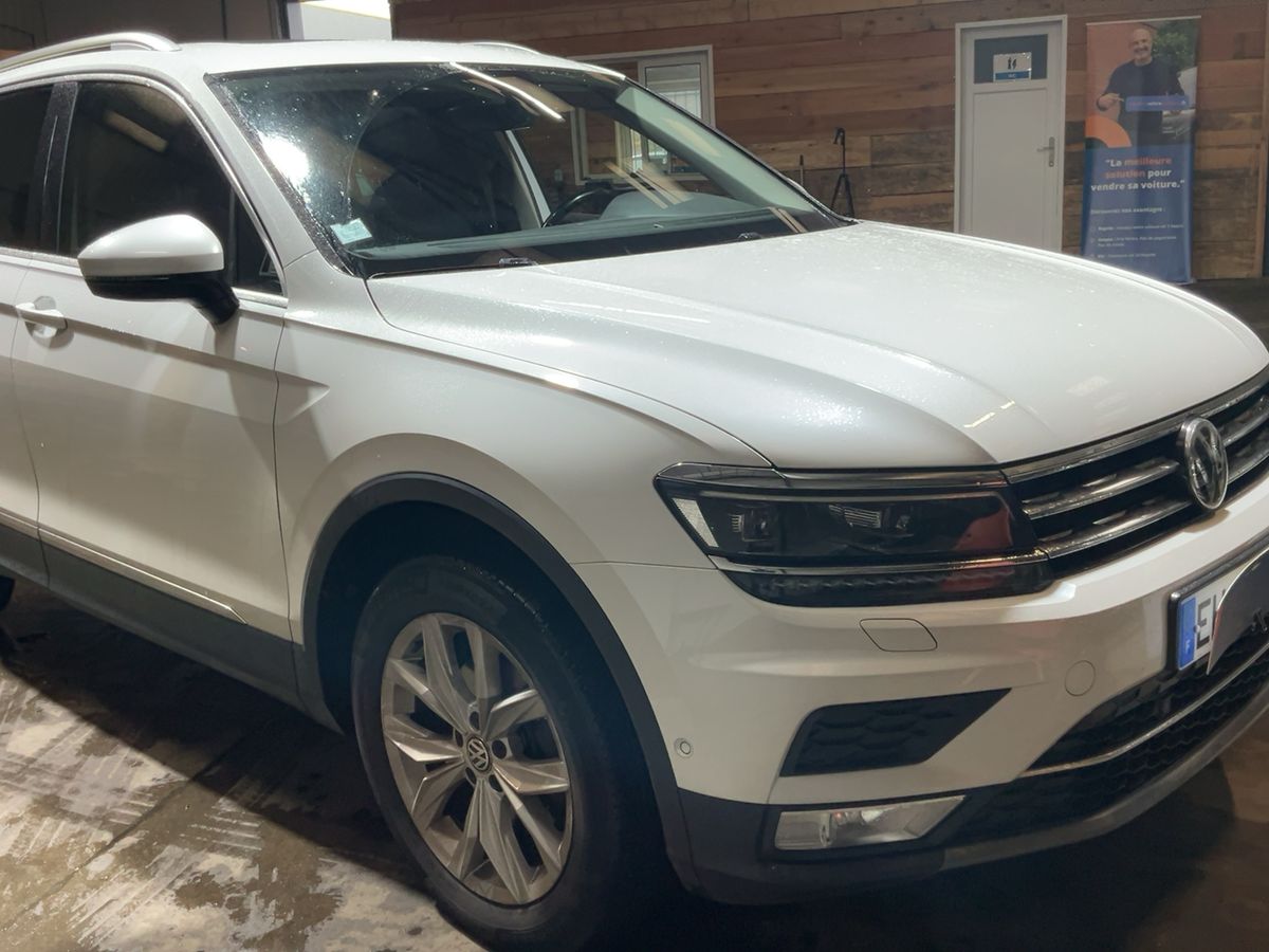 Volkswagen Tiguan 2016 — photo 13
