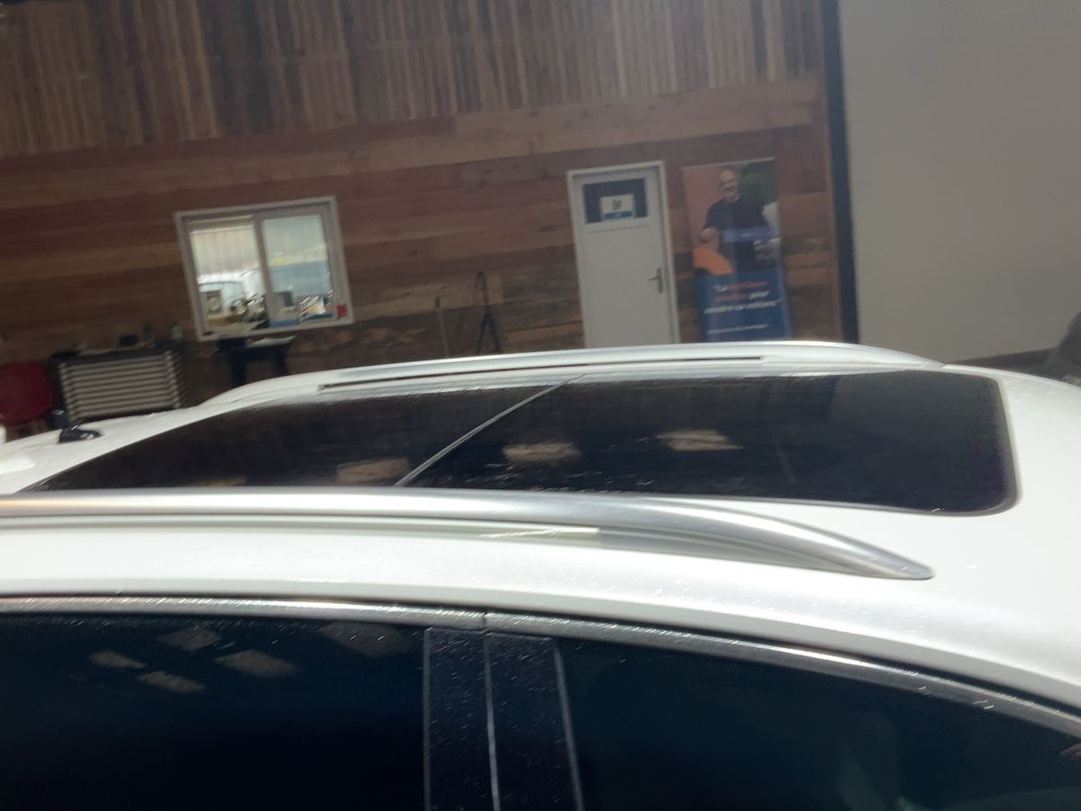 Volkswagen Tiguan 2016 — photo 14