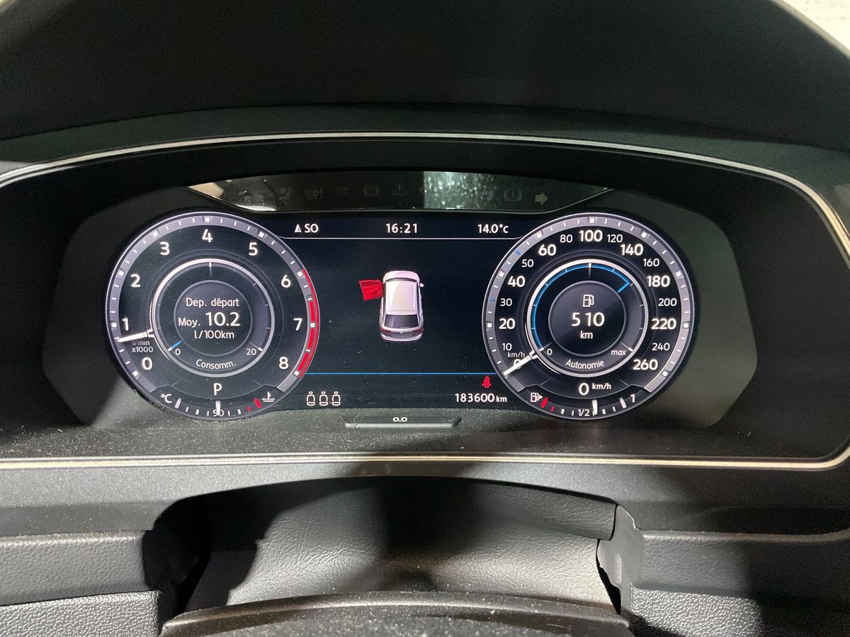Volkswagen Tiguan 2016 — photo 19